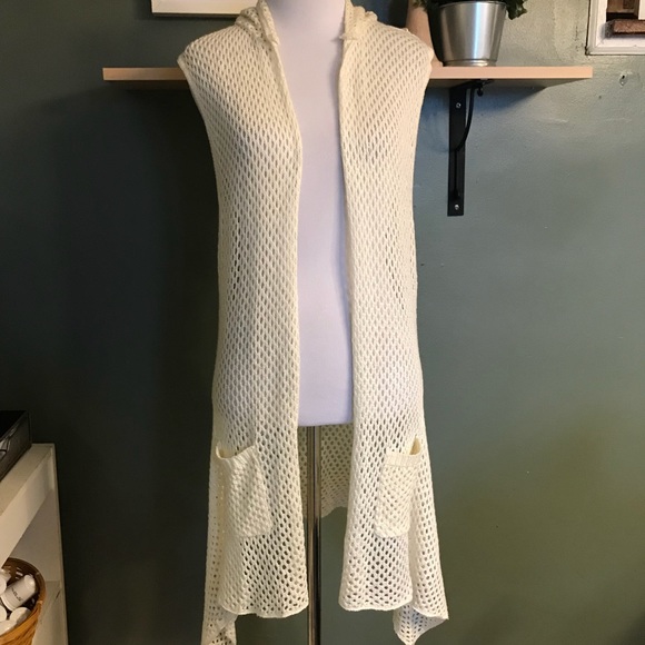 Bohemian Style Vest/Cover-up - Picture 4 of 8